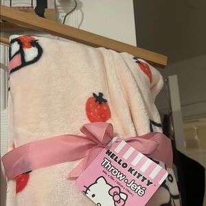 Hello Kitty Pink Blanket